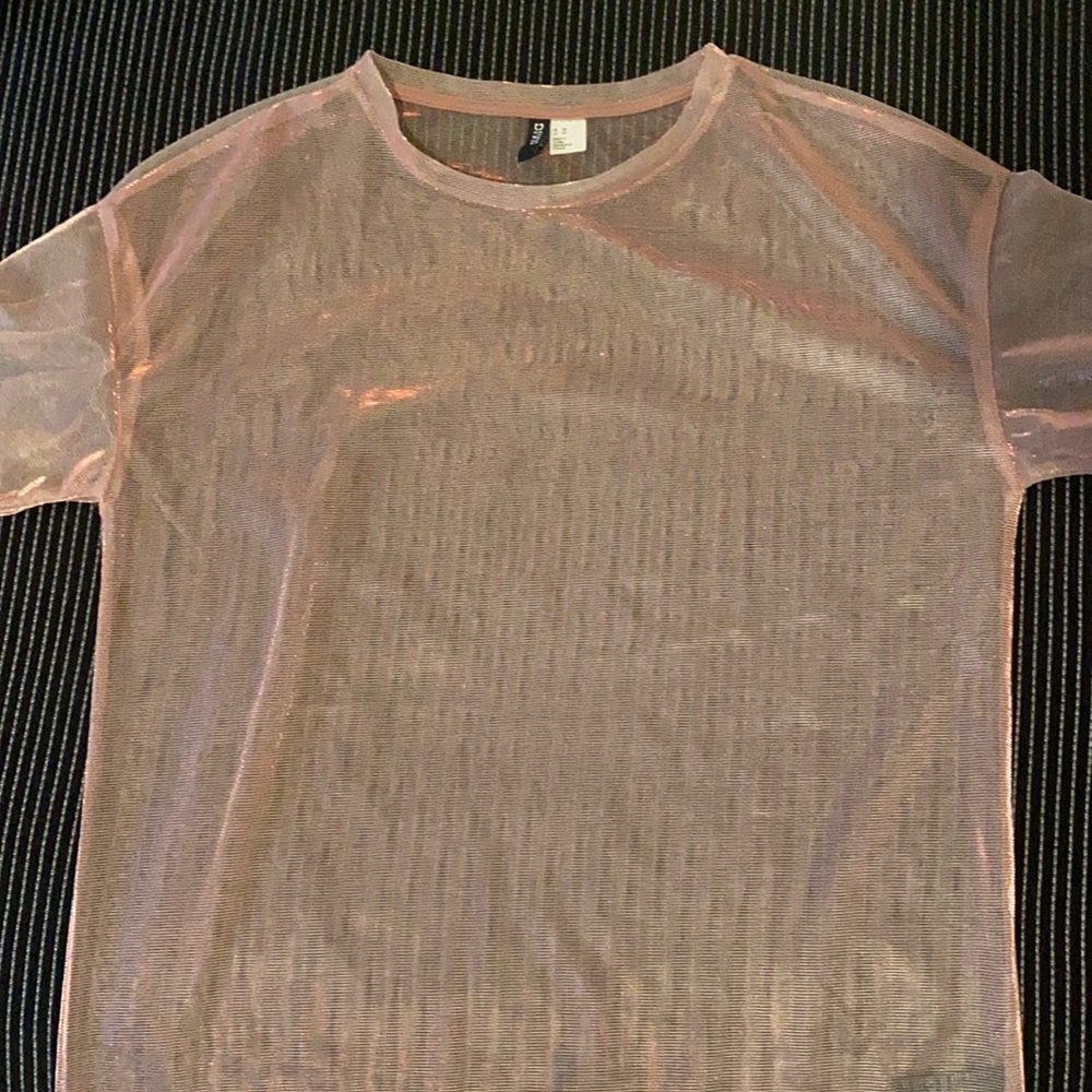 Iridescent mesh tee